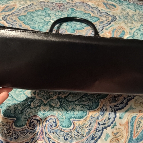 Marlo Handbag - Picture 5 of 8